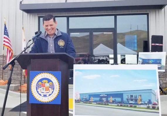 Avenal gets visit from Assemblyman Salas and $2 million for community center Local assemblyman, Rudy Salas was in Avenal recently to present the city with a $2 million check for a new community center.
